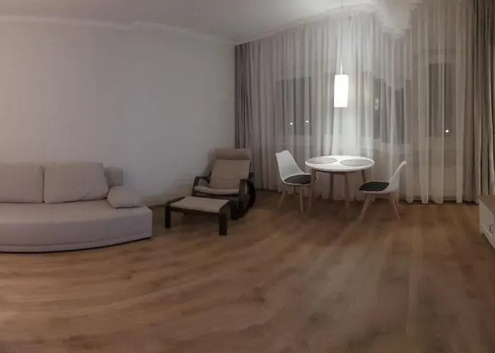 Przytulny, Spokojny, Wyposazony Apartament